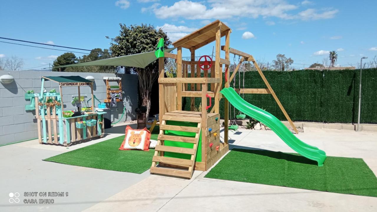 Casa Enric , Con Zona Infantil, Piscina Y Parking Privado Casa de hóspedes Deltebre Exterior foto