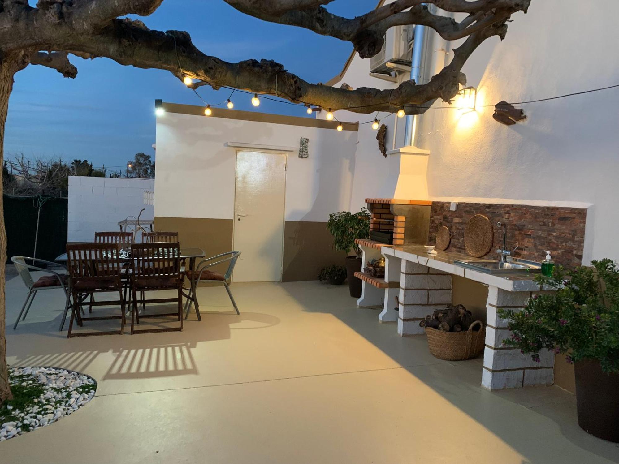 Casa Enric , Con Zona Infantil, Piscina Y Parking Privado Casa de hóspedes Deltebre Exterior foto